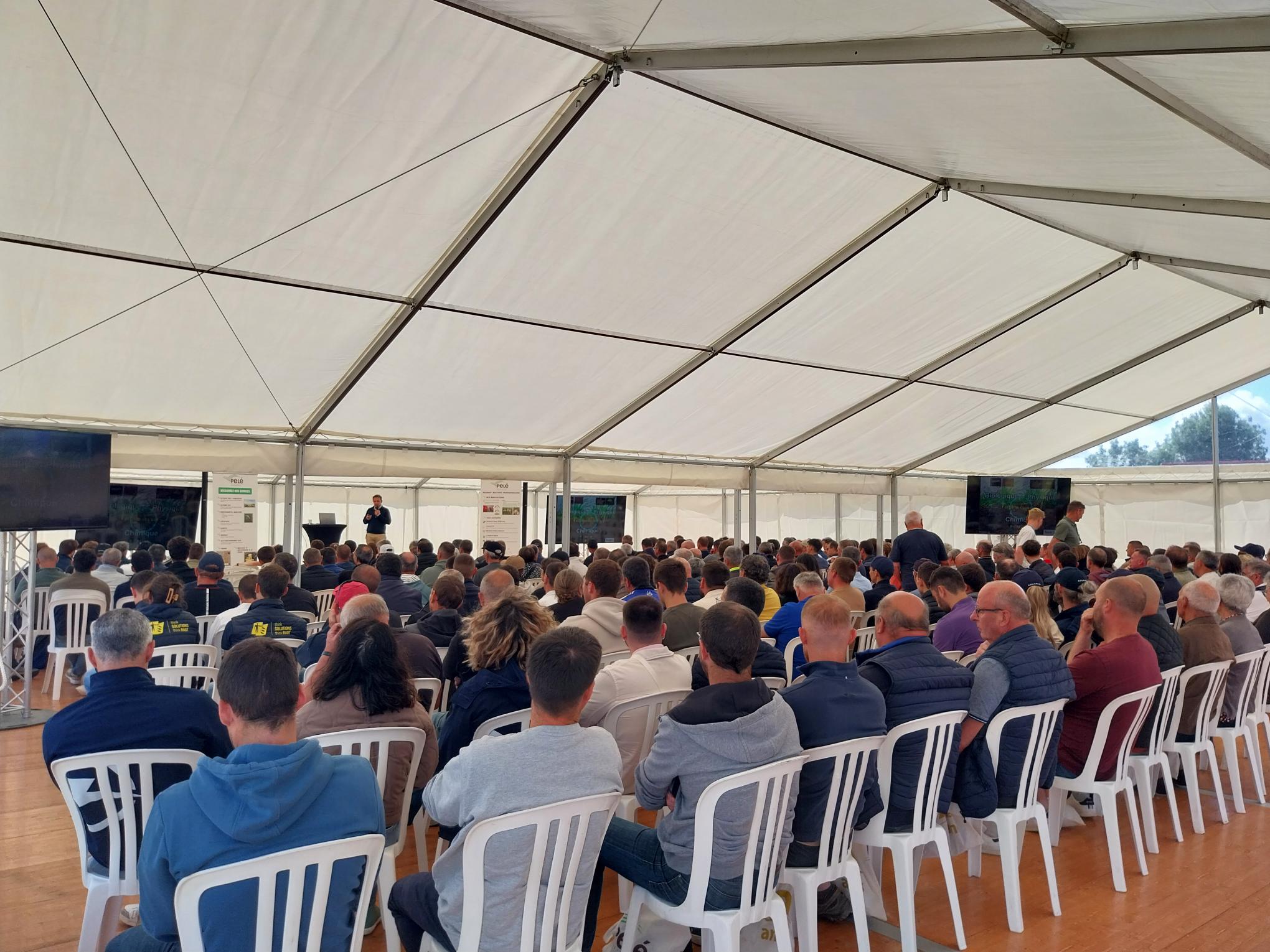 Conférence durant l'anniversaire des 170 ans de Pelé Agri Conseil