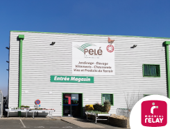 photos-des-magasins-St-Pierre-de-Montlimartpng